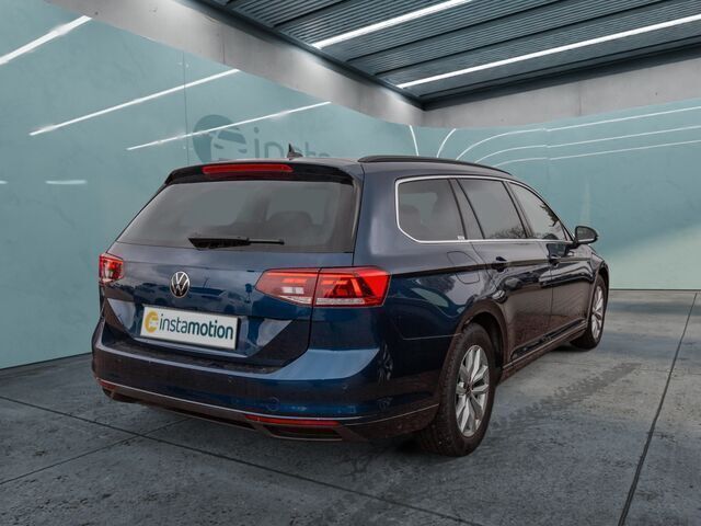 Gebraucht VW Passat Business 150 PS (110 kW) 2024 Blau Kombi