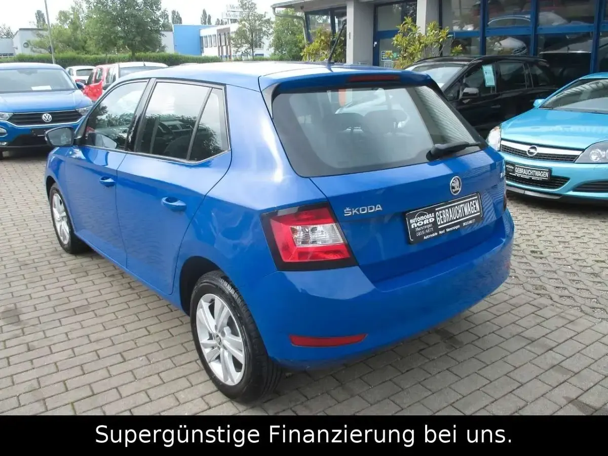Gebraucht Skoda Fabia Ambition 95 PS (69 kW) 2019 Modra energy/energy blue Kleinwagen