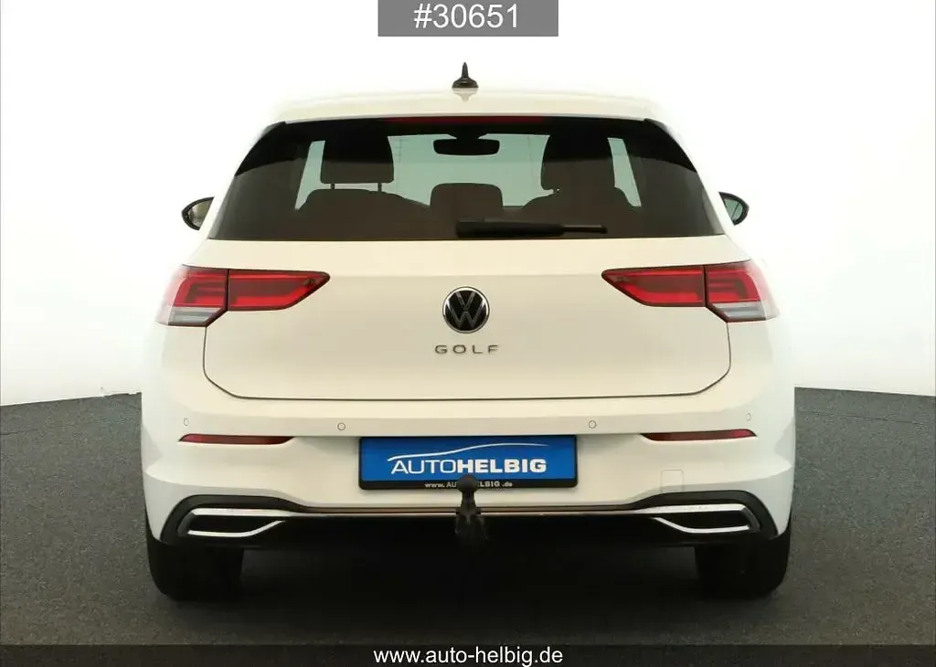 Usata VW Golf VIII Active 150 CV (110 kW) 2023 Bianco Berlina