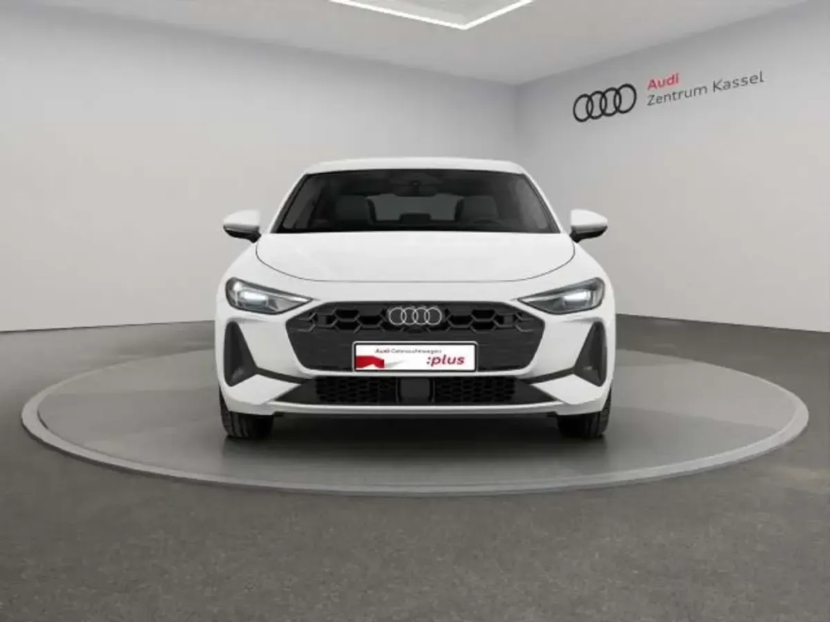 Neu Audi A5 Basis 204 PS (150 kW) 2025 Weiß Limousine