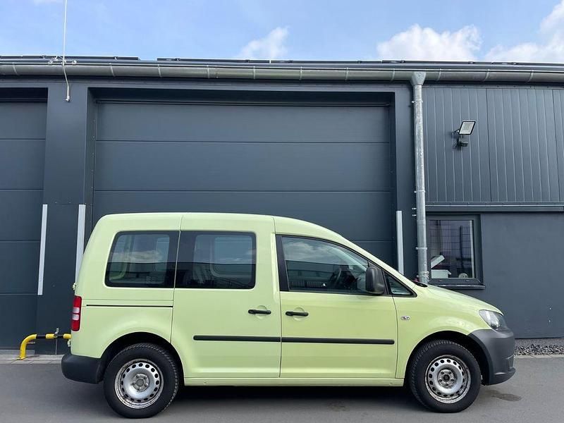 Gebraucht VW Caddy Trendline 102 PS (75 kW) 2012 Van / Kleinbus