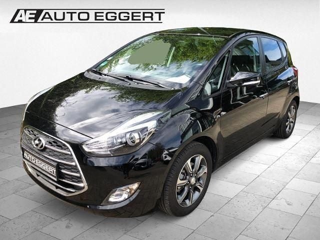 Schwarz Gebraucht 2018 Hyundai ix20 Trend Van / Kleinbus | 14.490 € (Fairer Preis) - Bild 1/3
