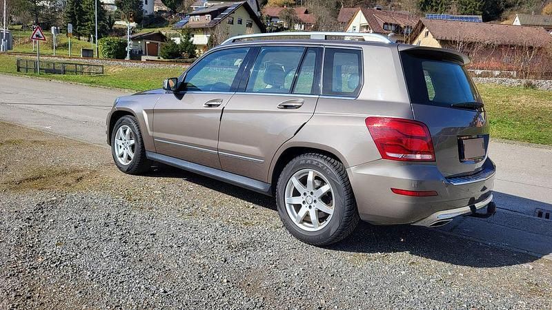 Gebraucht Mercedes GLK350 265 PS (194 kW) 2013 Grau SUV