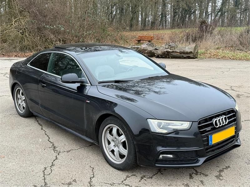 Schwarz Gebraucht 2013 Audi A5 S-Line Coupé | 11.850 € (Fairer Preis) - Bild 1/4