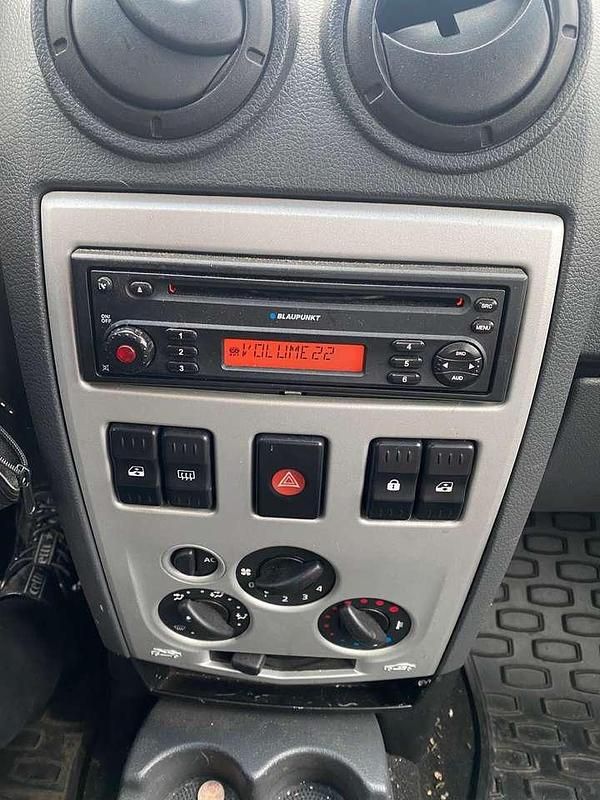 Gebraucht Dacia Logan Ambiance 75 PS (55 kW) 2006 Blau Limousine