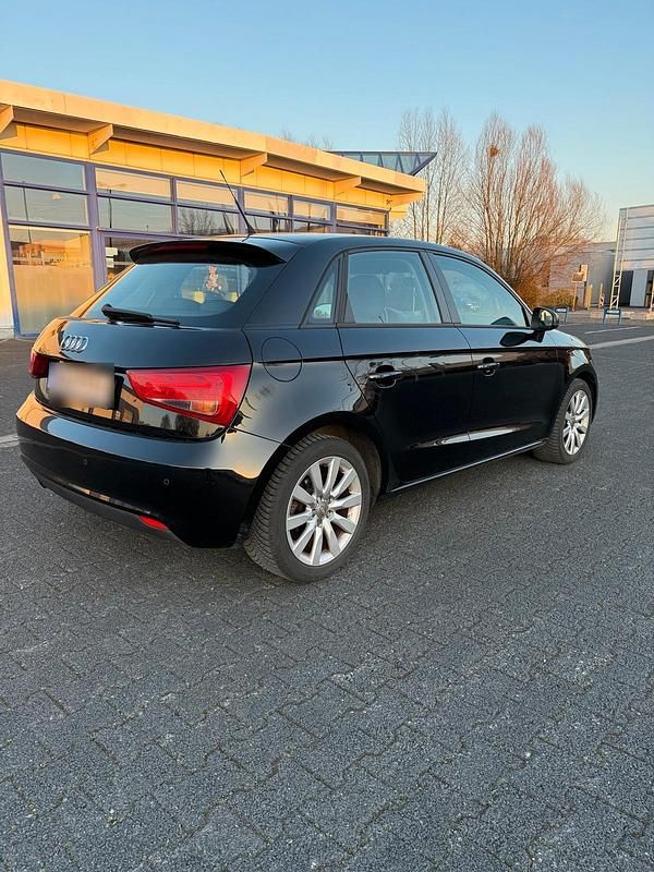 Gebraucht Audi A1 Sport 86 PS (63 kW) 2014 Schwarz Kleinwagen