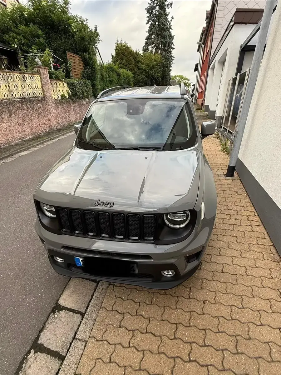 Gebraucht Jeep Renegade 179 PS (131 kW) 2020 Grau SUV
