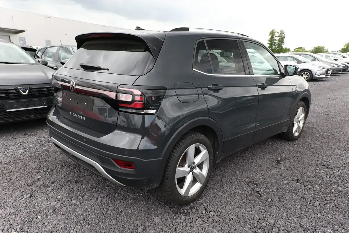 Gebraucht VW T-Cross Style 110 PS (80 kW) 2021 Uranograu SUV