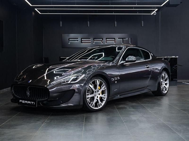 Gebraucht Maserati Granturismo 460 PS (338 kW) 2012 Grau Coupé