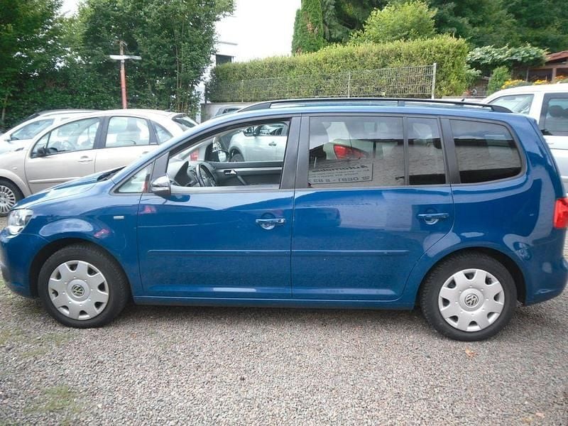 Blau Gebraucht 2012 VW Touran Match Van / Kleinbus | 2.999 € (Guter Preis) - Bild 1/4