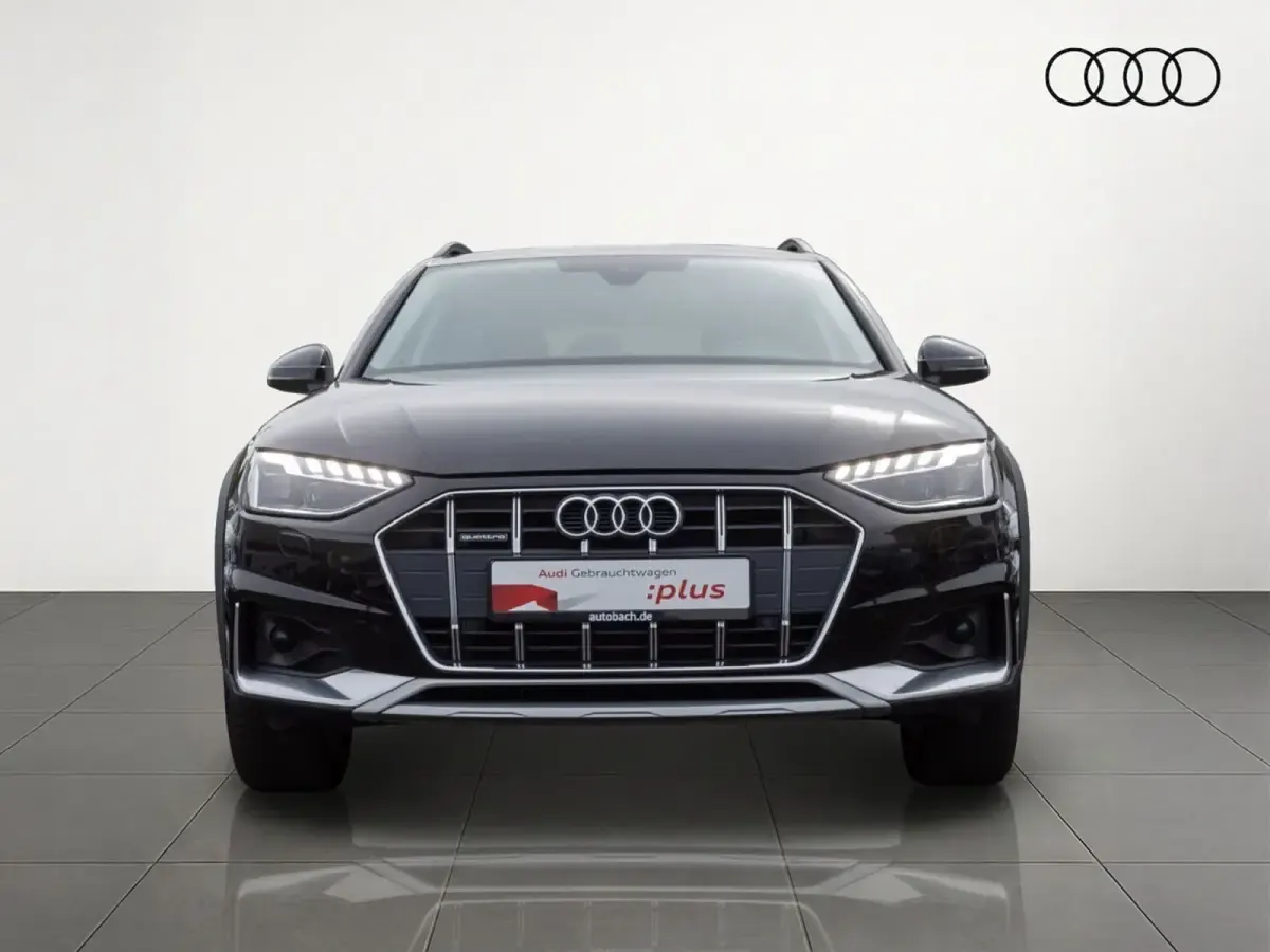Gebraucht Audi A4 Allroad Ambiente 204 PS (150 kW) 2022 Brillantschwarz Kombi
