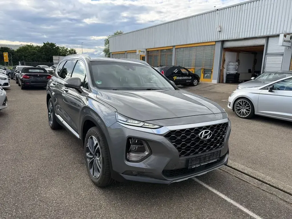 Gebraucht Hyundai Santa Fe Premium 200 PS (147 kW) 2020 Grau SUV