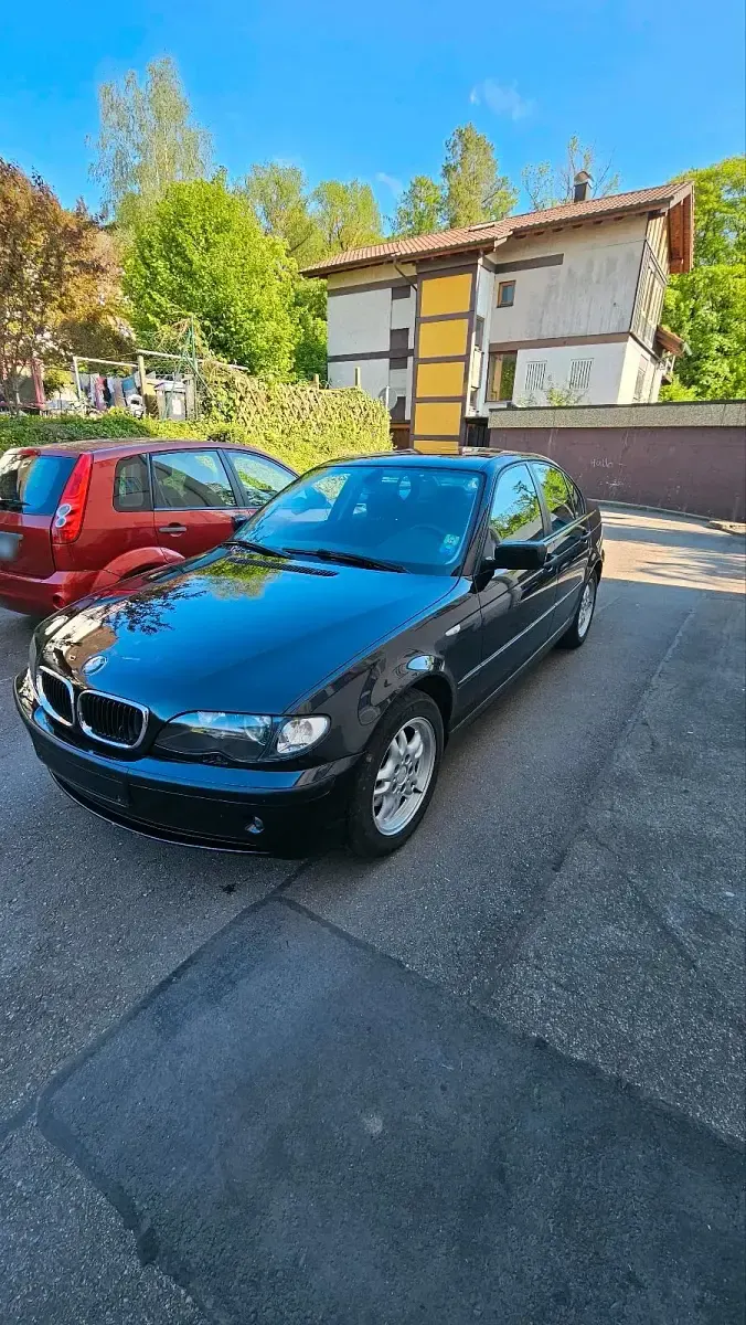 Gebraucht BMW 318 143 PS (105 kW) 2004 Schwarz Limousine