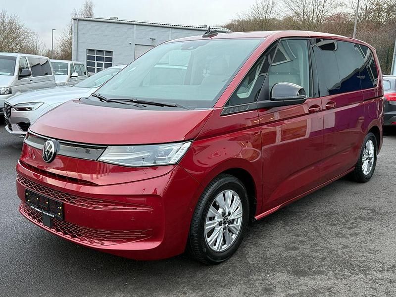 Gebraucht VW Multivan 204 PS (150 kW) 2024 Rot Van