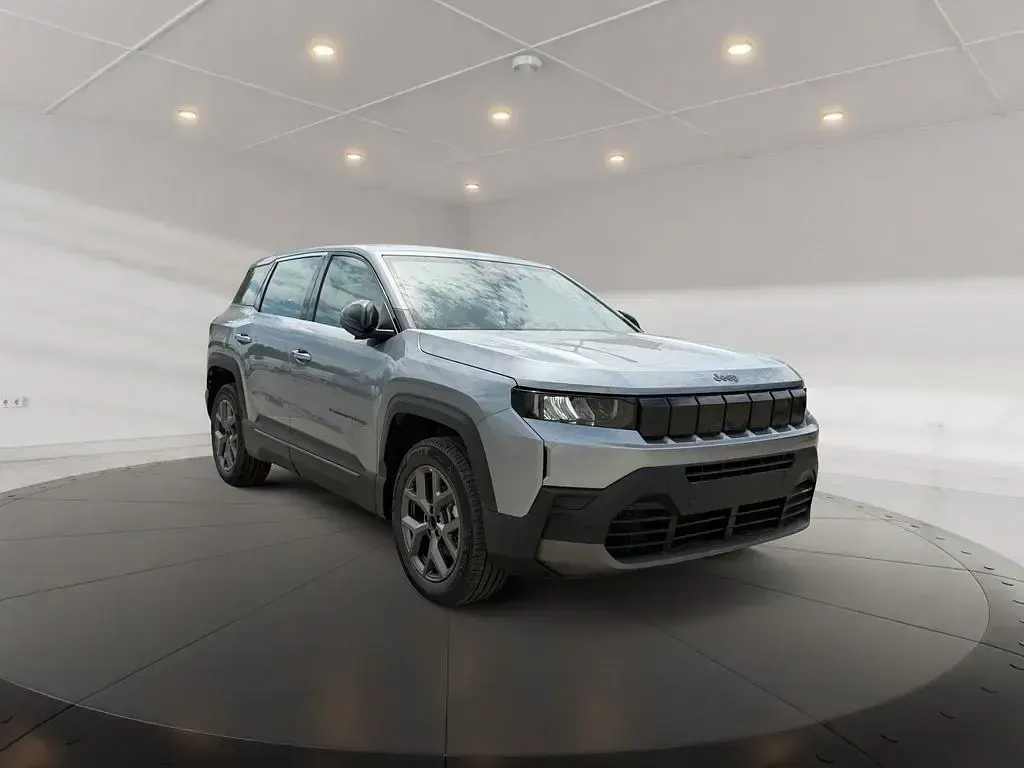 Neu Jeep Compass Altitude 145 PS (106 kW) 2026 Yosemite grey metallic 519 SUV