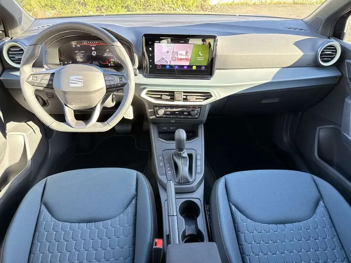 Neu Seat Arona Style 116 PS (85 kW) 2026 Mitternachtsschwarz SUV