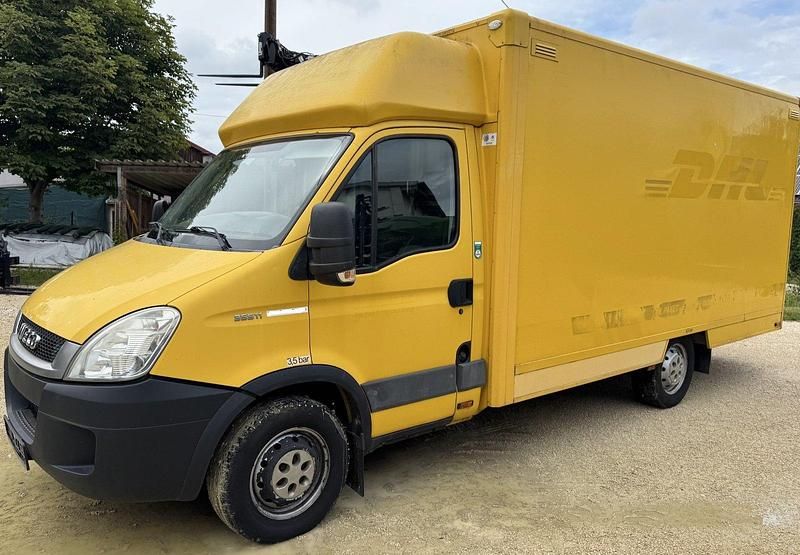 Gelb Gebraucht 2011 Iveco Daily | 5.280 € (Superpreis) - Bild 1/4