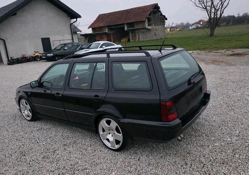 Gebraucht VW Golf III Highline 190 PS (139 kW) 1996 Schwarz Kombi