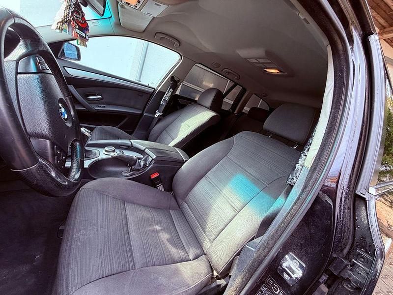 Gebraucht BMW 530 235 PS (172 kW) 2007 Schwarz Kombi