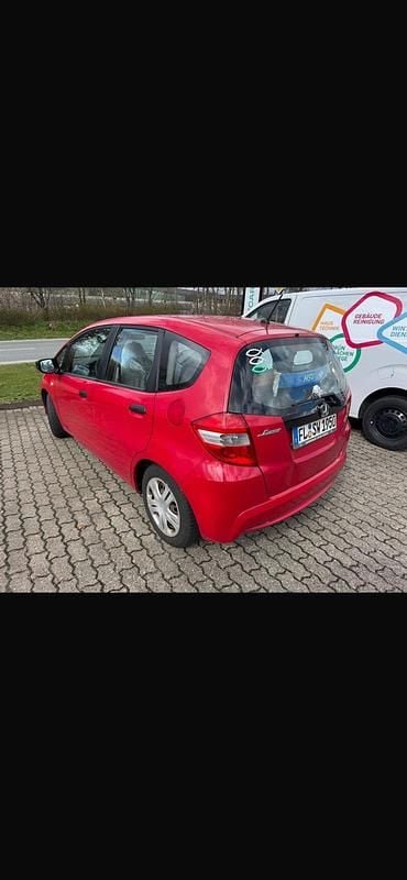 Gebraucht Honda Jazz 90 PS (66 kW) 2013 Rot Kleinwagen