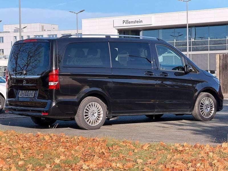 Gebraucht Mercedes V250 190 PS (139 kW) 2021 Schwarz Van / Kleinbus