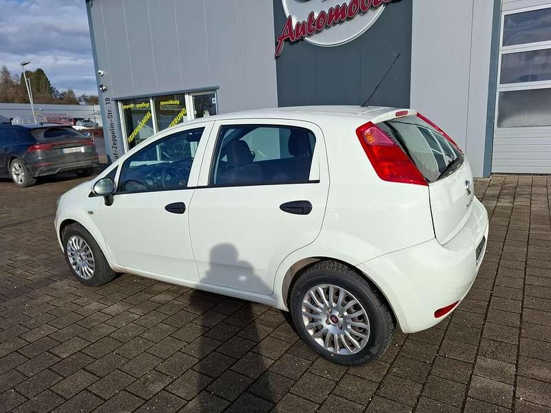 Gebraucht Fiat Punto Mystyle 69 PS (50 kW) 2017 Colore esterno (bianco divino) Kleinwagen
