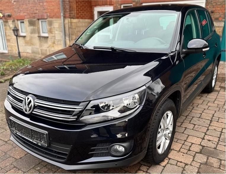Gebraucht VW Tiguan 110 PS (80 kW) 2015 Schwarz SUV