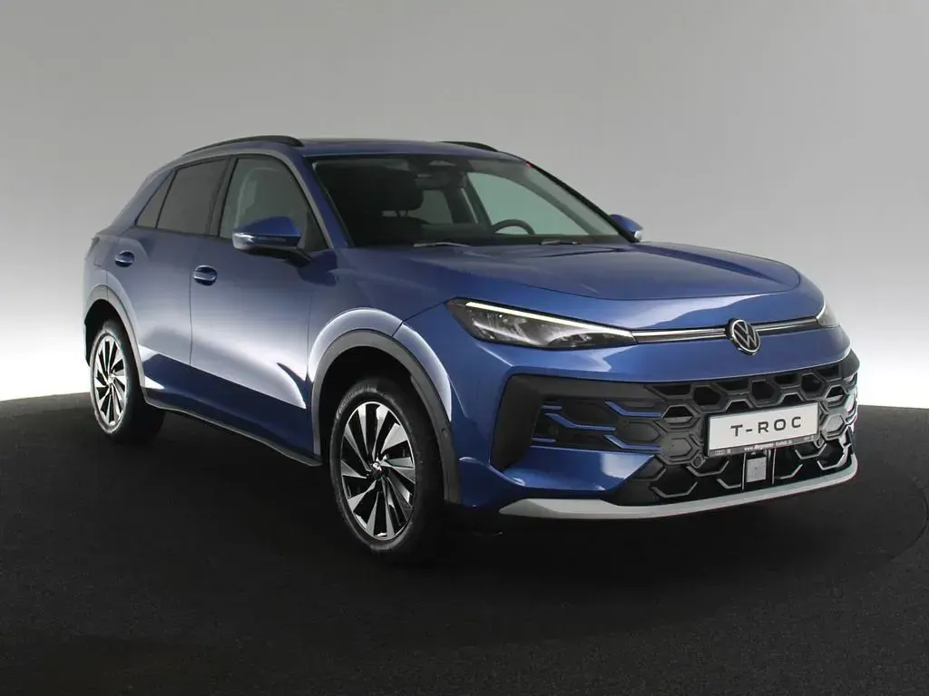 Neu VW T-Roc Life 116 PS (85 kW) 2026 Blau SUV