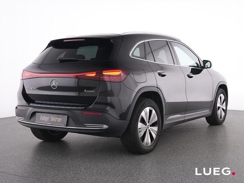 Gebraucht Mercedes EQA300 Progressive 167 kW (228 PS) 2024 Schwarz SUV