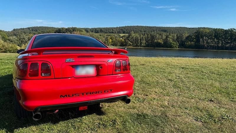 Gebraucht Ford Mustang 215 PS (158 kW) 1997 Rot Coupé