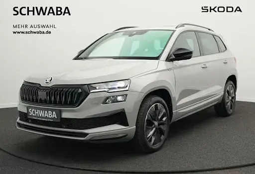 Gebraucht Skoda Karoq SportLine 150 PS (110 kW) 2024 Grau SUV
