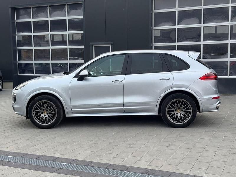 Gebraucht Porsche Cayenne Platinum Edition 262 PS (192 kW) 2016 Silber SUV