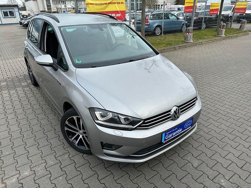Tungsten silver metallic Gebraucht 2015 VW Golf Sportsvan LOUNGE Van / Kleinbus | 11.850 € (Fairer Preis) - Bild 1/4