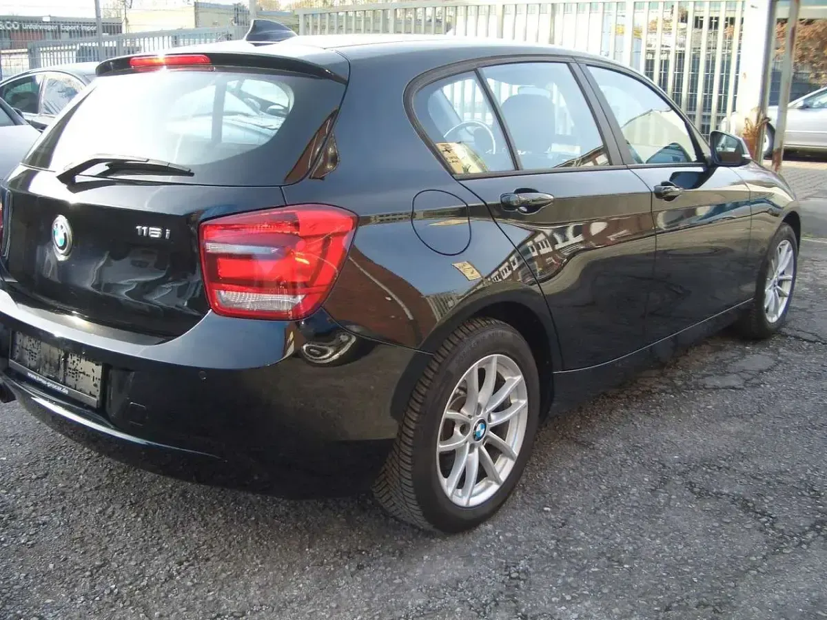 Używany BMW 116 Advantage 136 KM (100 kW) 2014 Czarny Hatchback