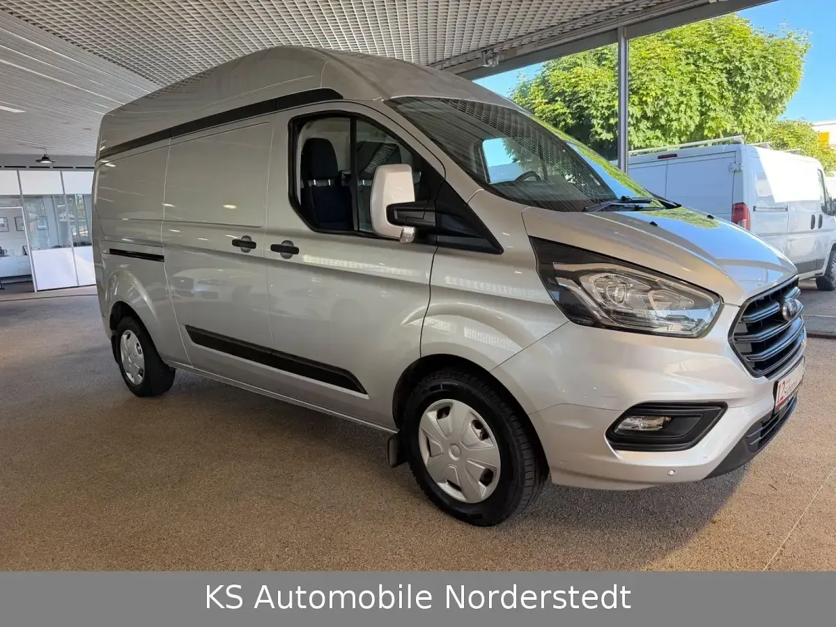 Gebraucht Ford Transit Custom Trend 170 PS (125 kW) 2018 Silber Van / Kleinbus