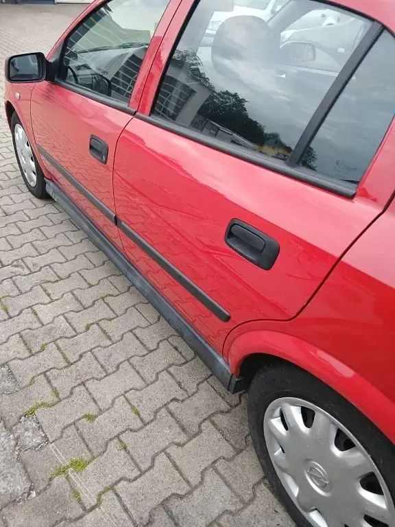 Gebraucht Opel Astra 101 PS (74 kW) 1998 Rot Limousine