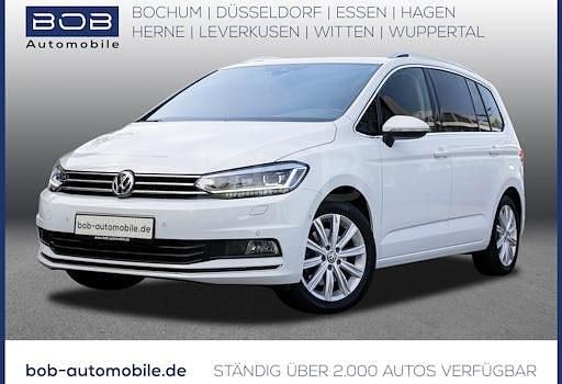 Gebraucht VW Touran Highline 150 PS (110 kW) 2019 Weiß Van / Kleinbus