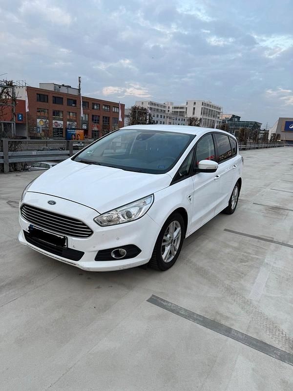 Gebraucht Ford S-MAX S 190 PS (139 kW) 2018 Weiß Van / Kleinbus