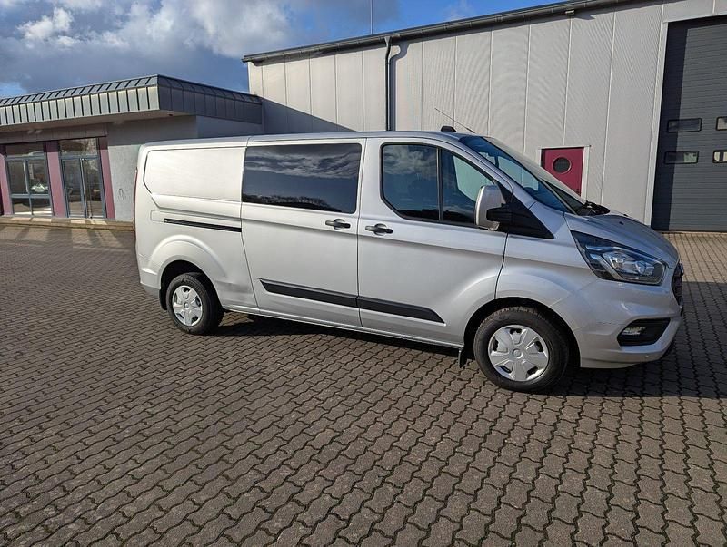 Usata Ford Transit 96 CV (70 kW) 2021 Argento Monovolume