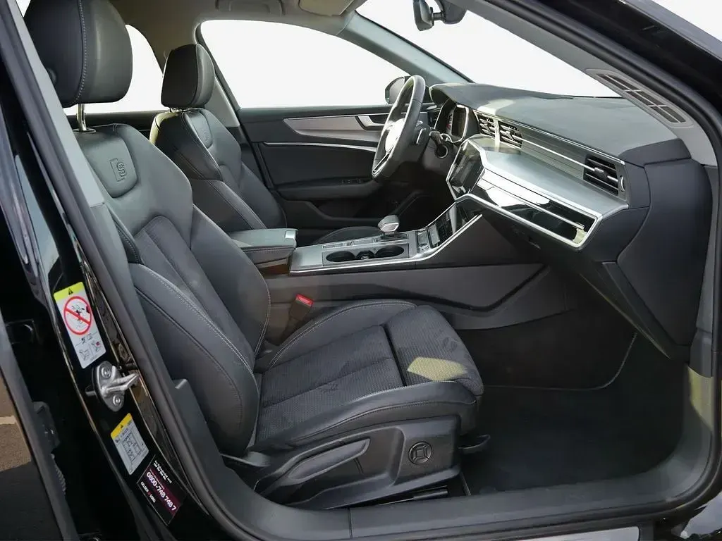 Używany Audi A6 S-Line 367 KM (269 kW) 2022 Czarny Kombi