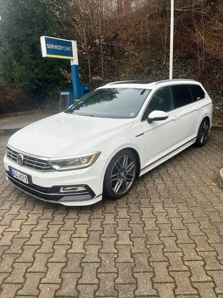 Gebraucht VW Passat 239 PS (175 kW) 2017 Weiß Kombi