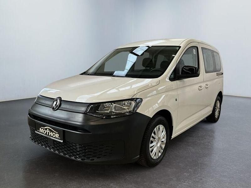 Gebraucht VW Caddy Basis 75 PS (55 kW) 2022 Candyweiß Van / Kleinbus