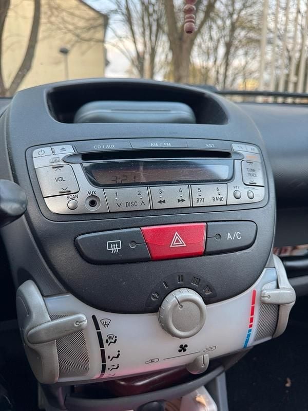 Gebraucht Toyota Aygo 67 PS (49 kW) 2007 Kleinwagen