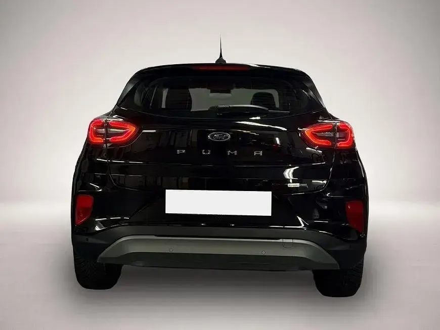 Gebraucht Ford Puma Titanium 125 PS (91 kW) 2023 Manufacturer SUV