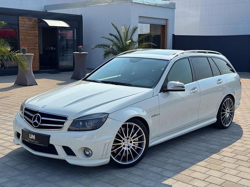 Gebraucht Mercedes C63 AMG AMG 457 PS (336 kW) 2009 Weiß Limousine