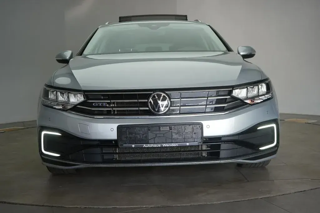 Gebraucht VW Passat GTE 218 PS (160 kW) 2022 Silber Kombi