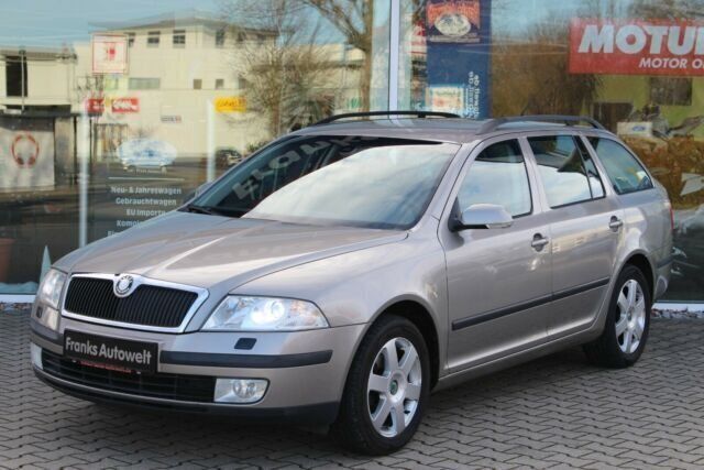 Gelb metallic Gebraucht 2008 Skoda Octavia Elegance Kombi | 4.950 € (Fairer Preis) - Bild 1/4
