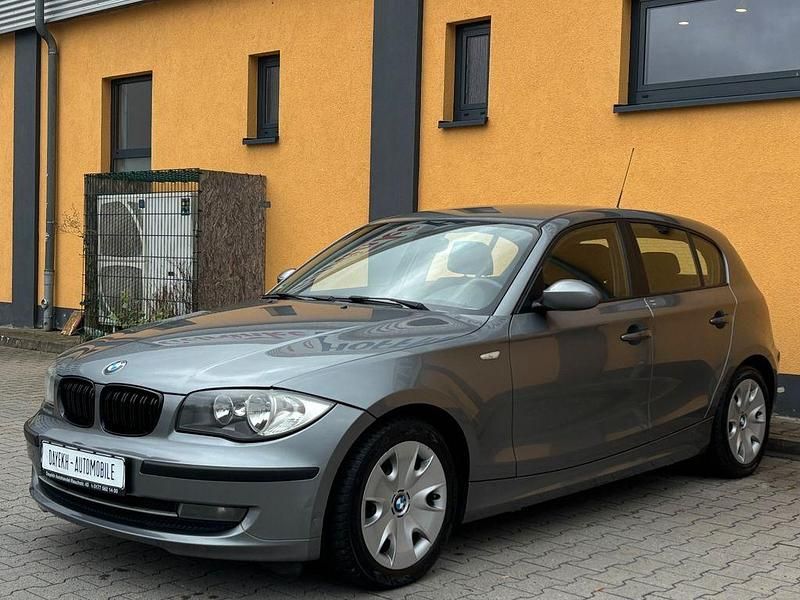 Grau Gebraucht 2009 BMW 116 Advantage Kleinwagen | 2.890 € (Fairer Preis) - Bild 1/4