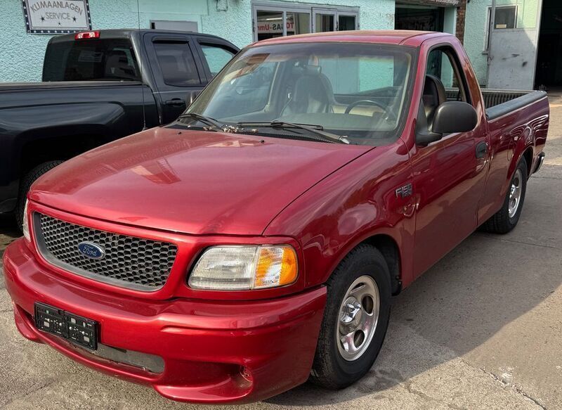 Gebraucht Ford F-150 204 PS (150 kW) 1999 Rot Pickup