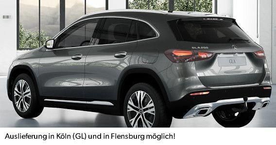 Mountaingrau Neu 2025 Mercedes GLA200 SUV | 42.990 € - Bild 1/4